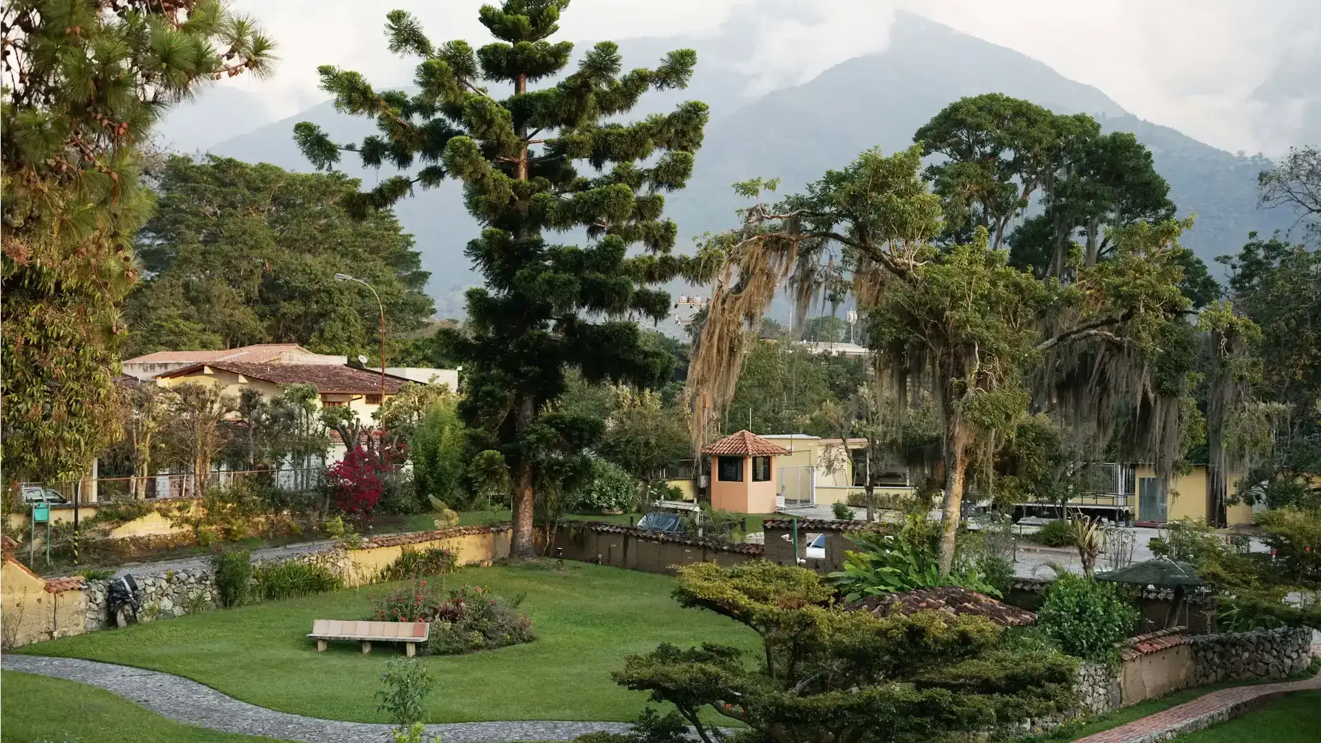 Santuario verde y áreas recreativas exteriores
